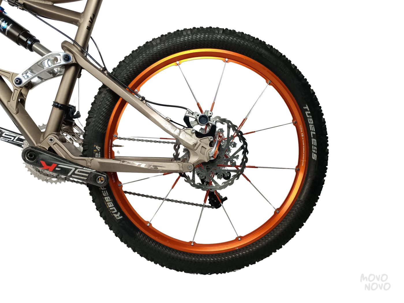 Titus Titus El Guapo 2012 - L