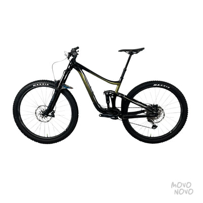 Giant Reign 2021 - M