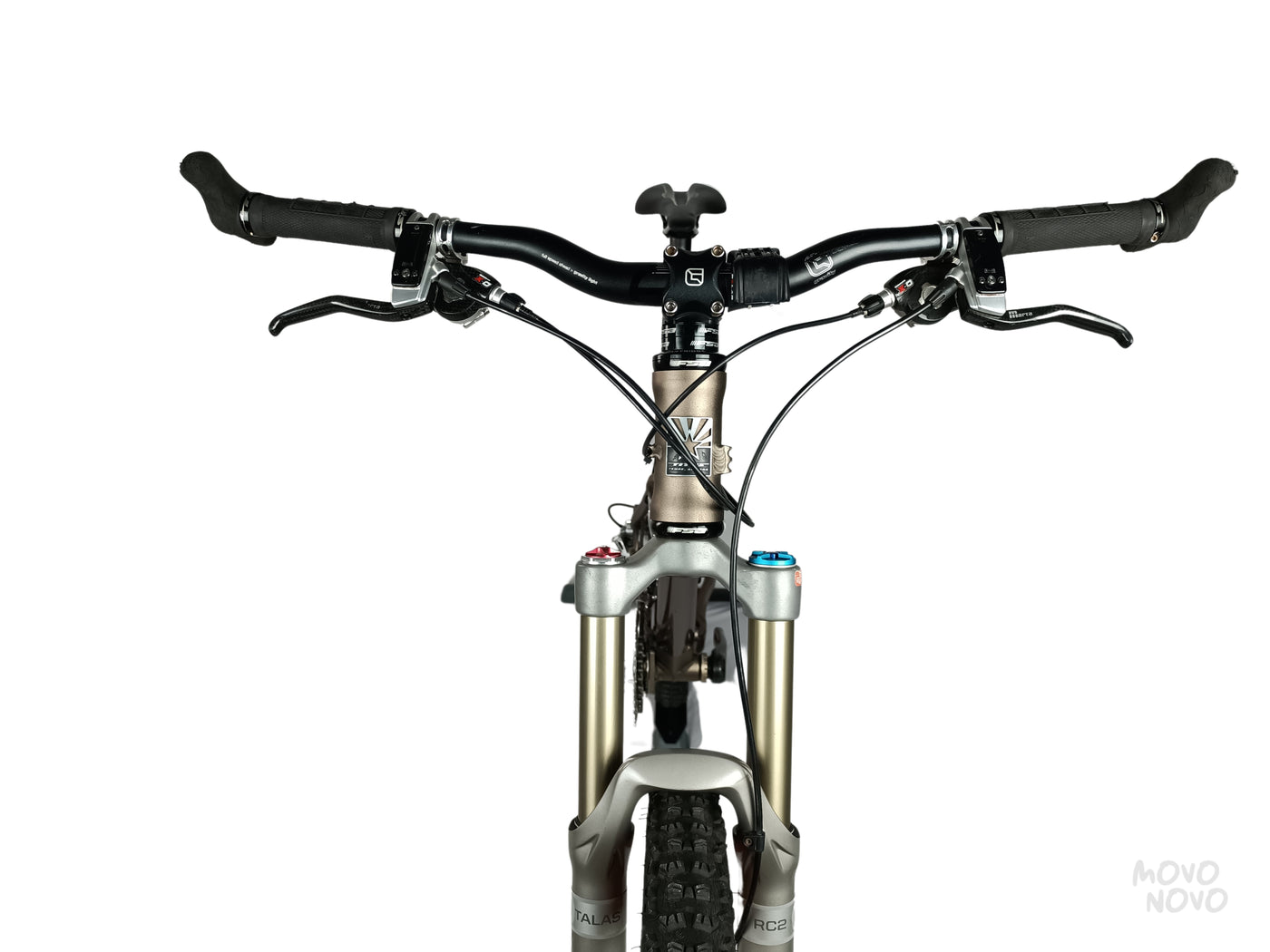 Titus Titus El Guapo 2012 - L