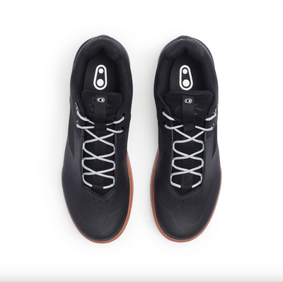ZAPATOS STAMP CORDON - NEG / PLATA - SUELA NAT 10.5