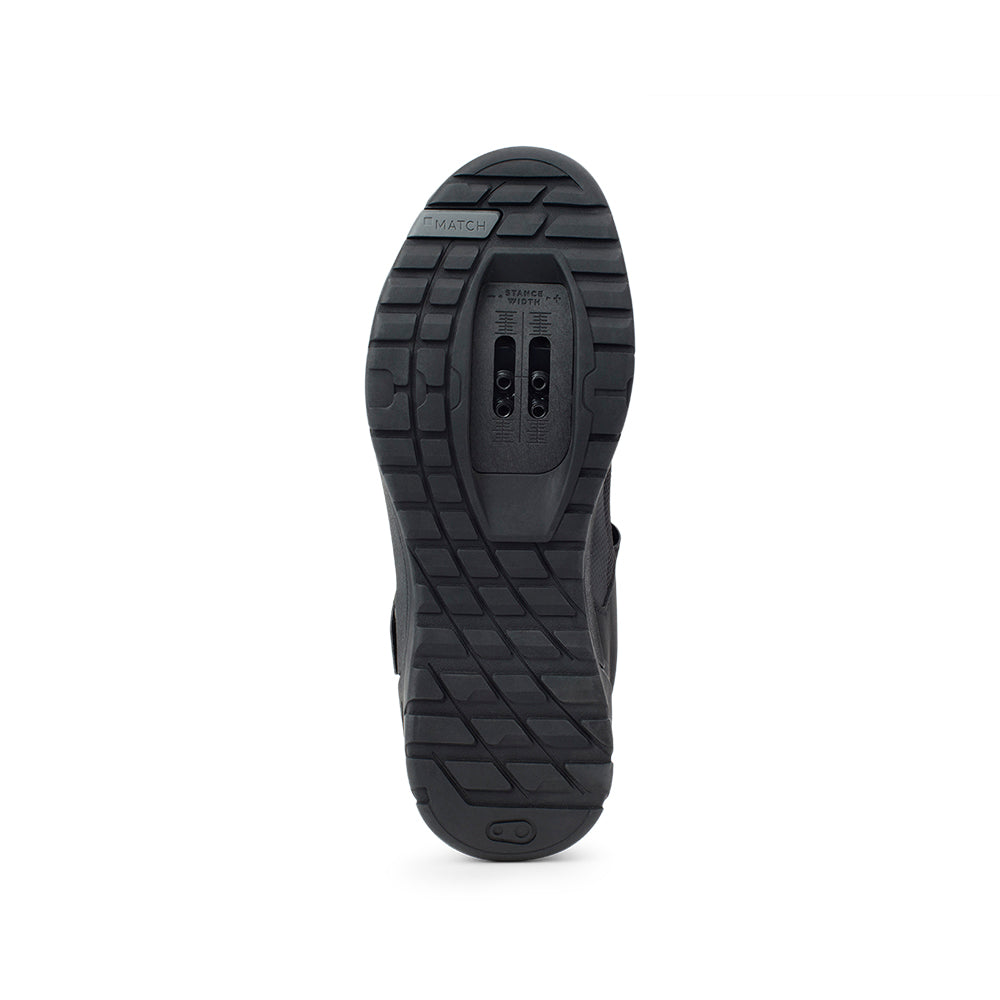 ZAPATOS MALLET E BOA NEG / ORO - SUELA NEG 11.5