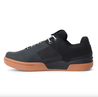 ZAPATOS STAMP CORDON - NEG / PLATA - SUELA NAT 9