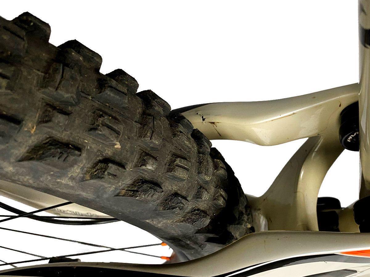 Pivot Firebird 2020 - M - Bicycle